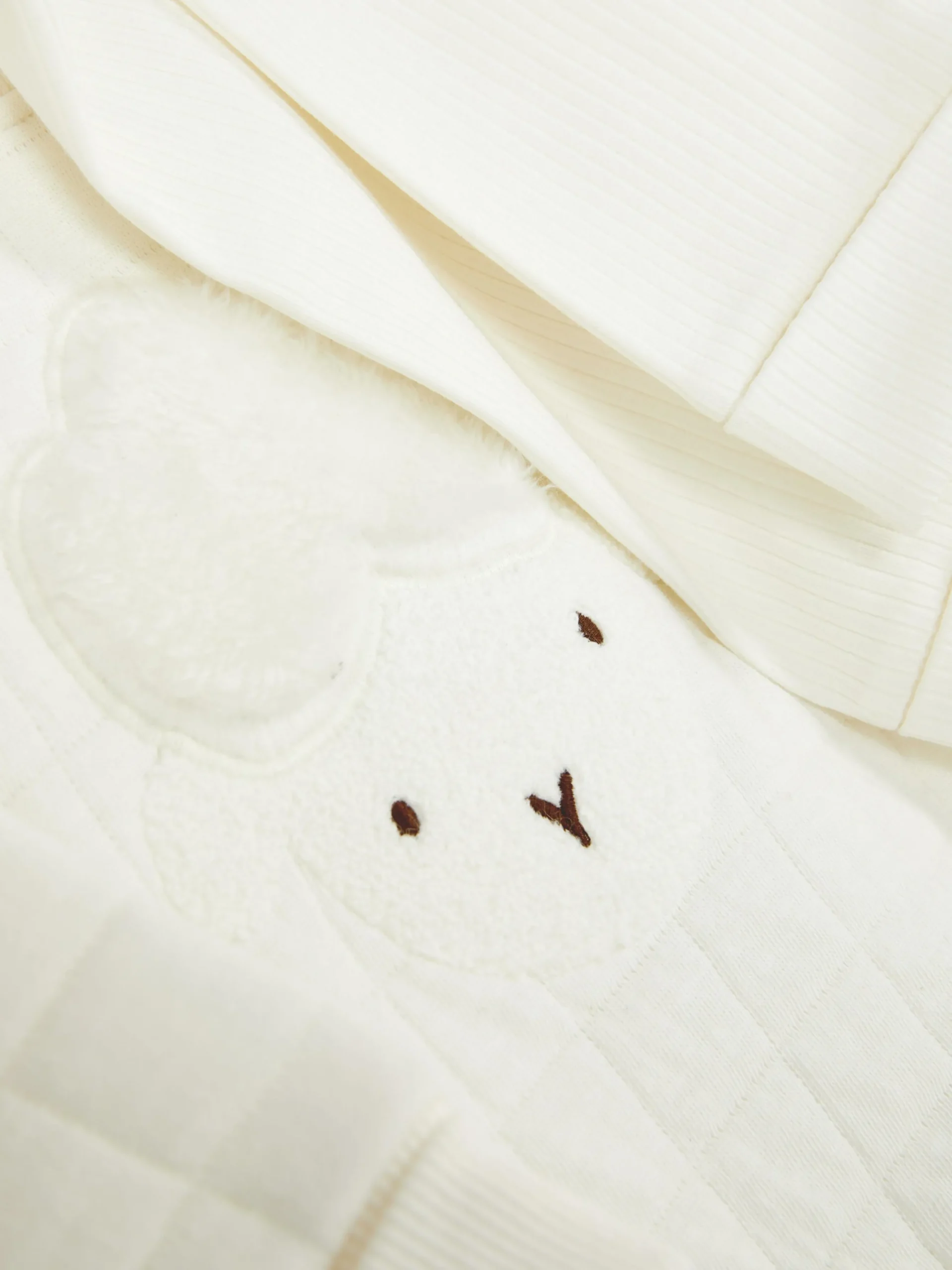 Lamb Sweatshirt And Leggings